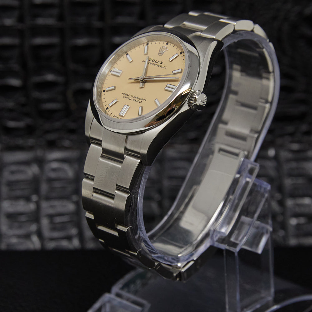 Rolex Oyster Perpetual 36 Beige Dial on Oyster 126000 Complete 2025