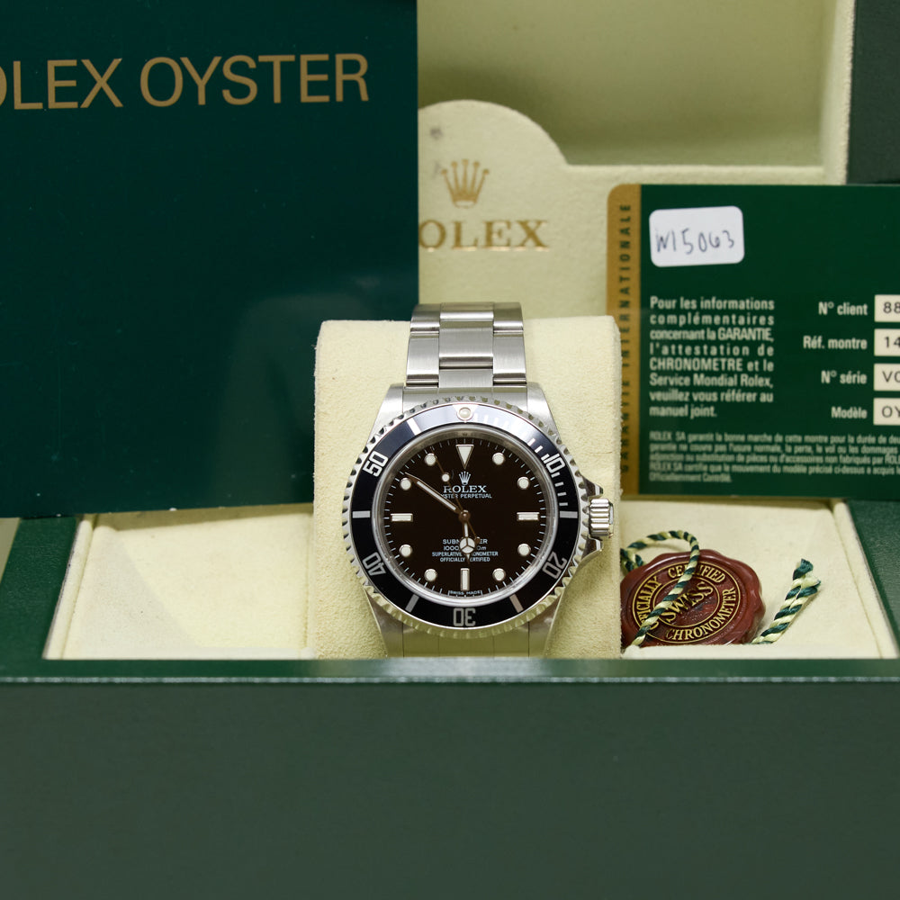 Rolex Submariner Black Dial on Oyster 14060M Complete 2009