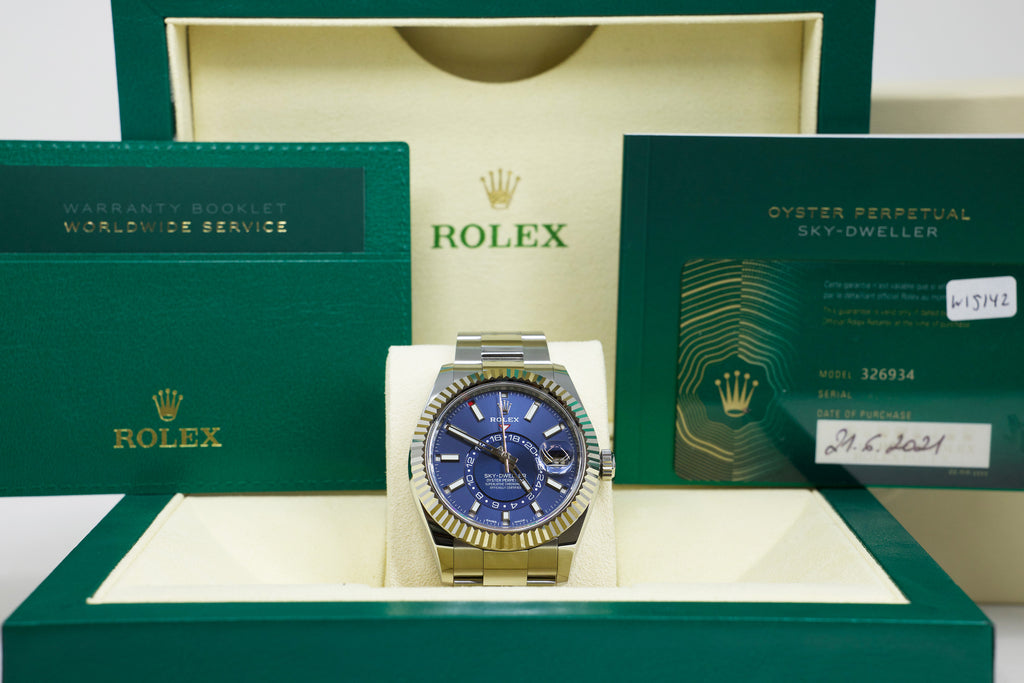 Rolex SkyDweller Blue Dial on Oyster 326934 Complete 2021