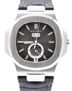 Patek Philippe Nautilus Black Dial on Strap 5726A-001 Complete 2020