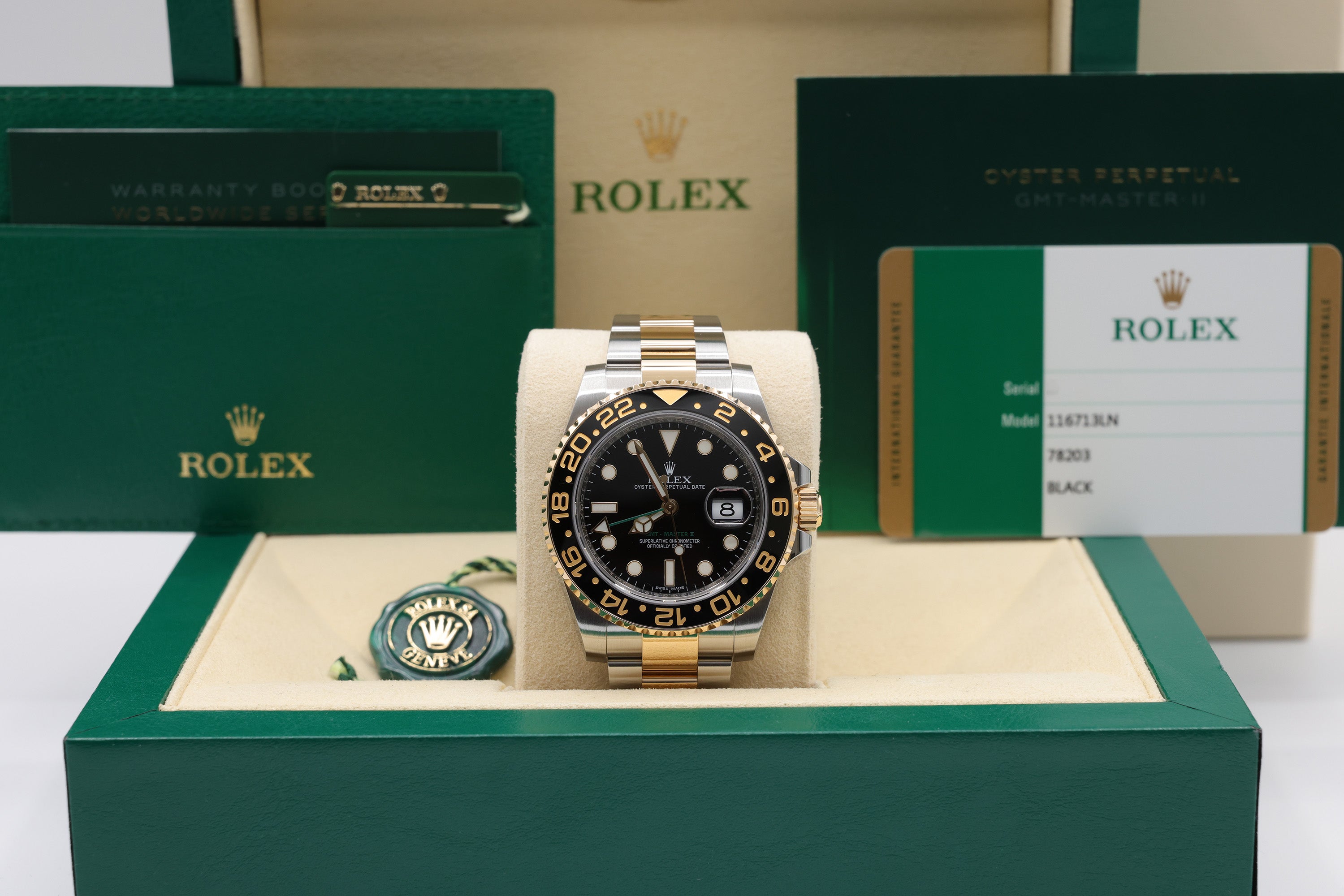 Rolex GMT-Master II Black Dial on Oyster 116713LN Complete 2015