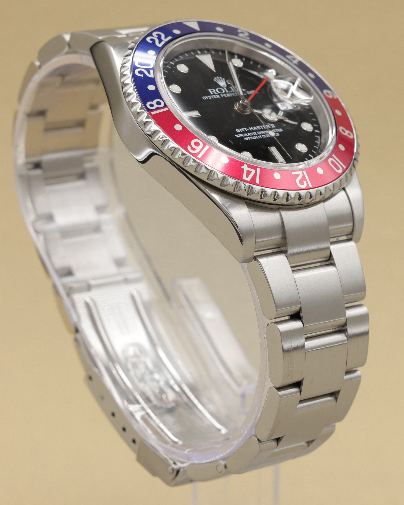 Rolex GMT-Master II Pepsi Black Dial on Oyster 16710 with Box 2005