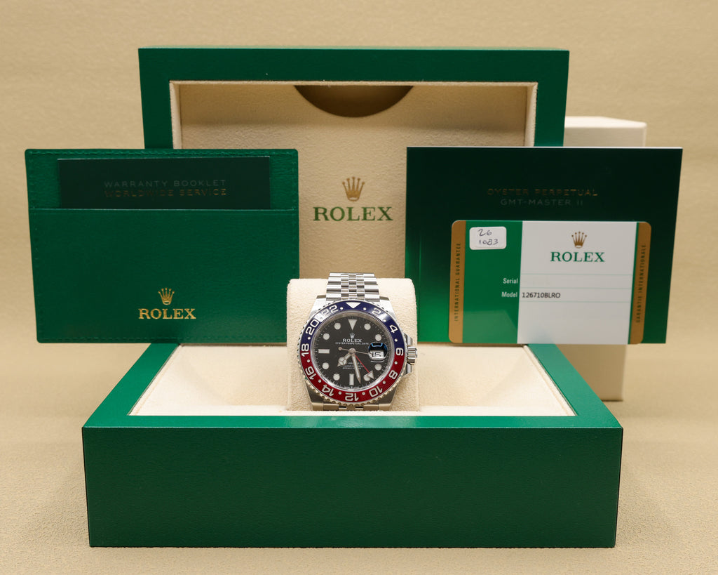 Rolex GMT-Master II Pepsi Black Dial on Jubilee 126710BLRO Complete 2019