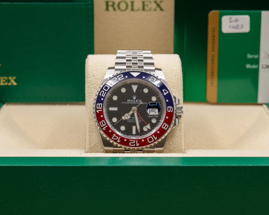 Rolex GMT-Master II Pepsi Black Dial on Jubilee 126710BLRO Complete 2019