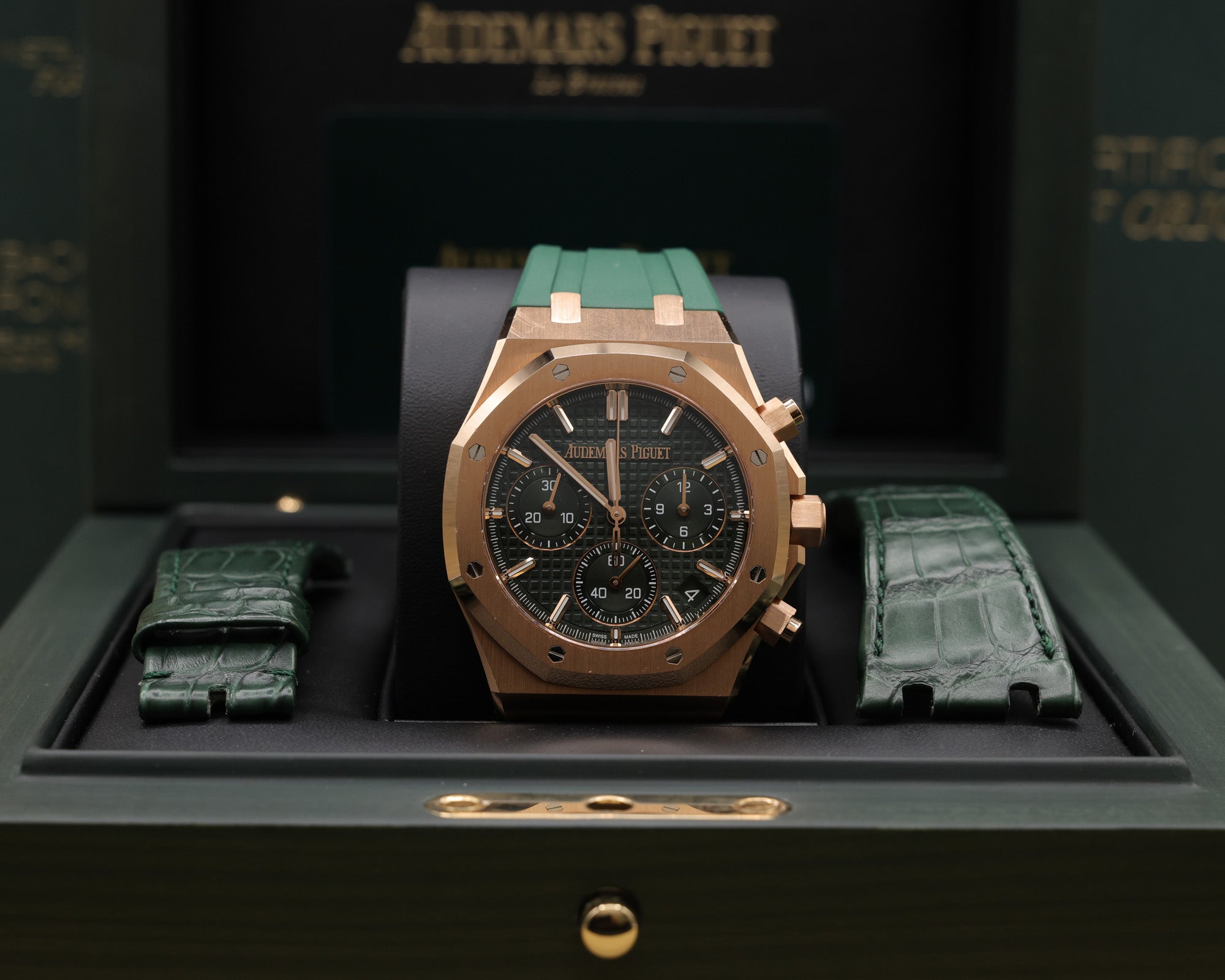 Audemars Piguet Royal Oak Chronograph Green Dial on Leather Strap 26240OR.OO.D404CR.02 Complete 2022