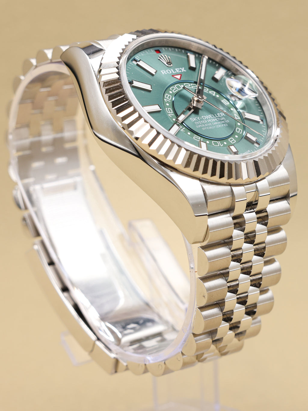 Rolex SkyDweller Mint Green Dial on Jubilee 336934 Complete 2026