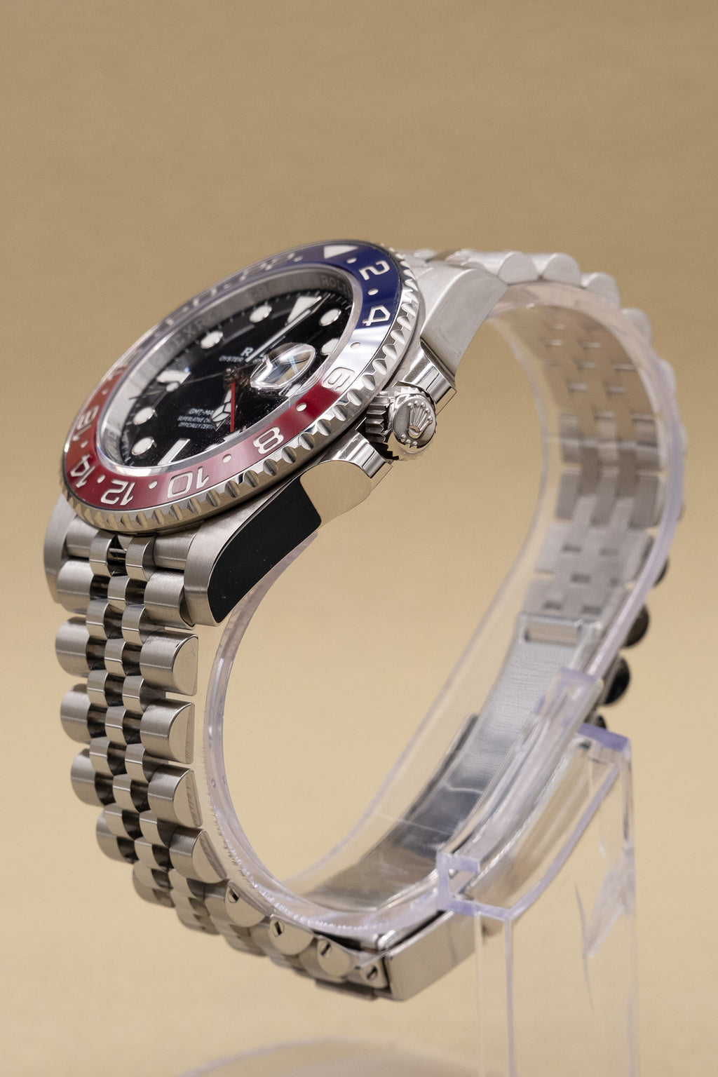 Rolex GMT-Master II Pepsi Black Dial on Jubilee 126710BLRO Complete 2022