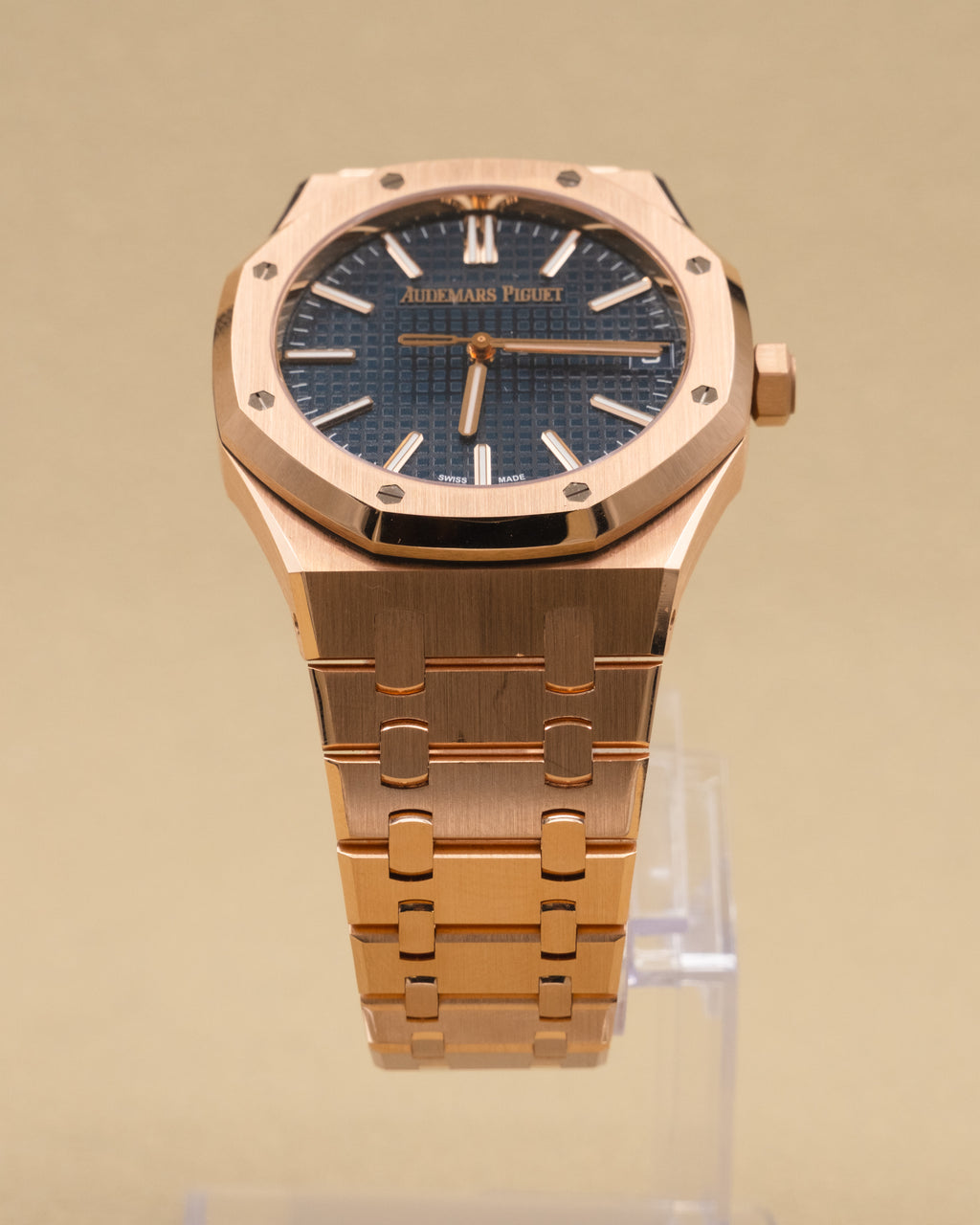 Audemars Piguet Royal Oak Blue Dial on Rose Gold 15510OR.OO.1320OR.03 Complete