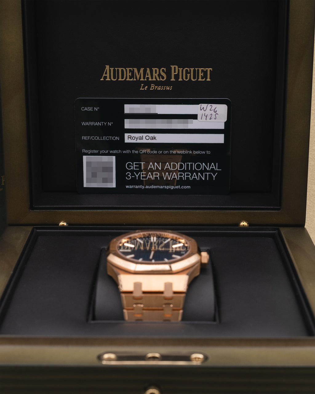 Audemars Piguet Royal Oak Blue Dial on Rose Gold 15510OR.OO.1320OR.03 Complete