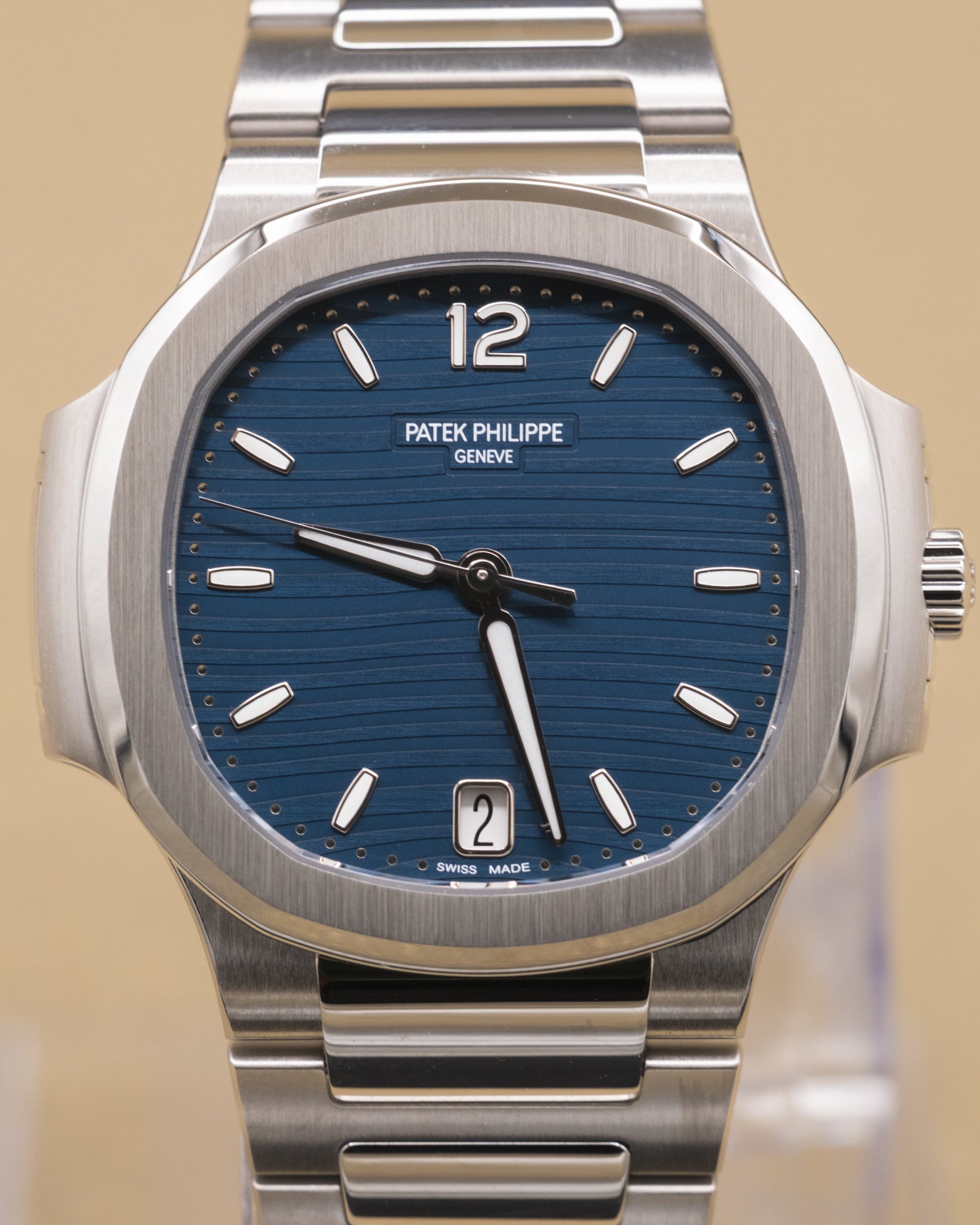 Patek Philippe Ladies Nautilus Blue Opaline Dial on Bracelet 7118/1A-001 Complete 2024