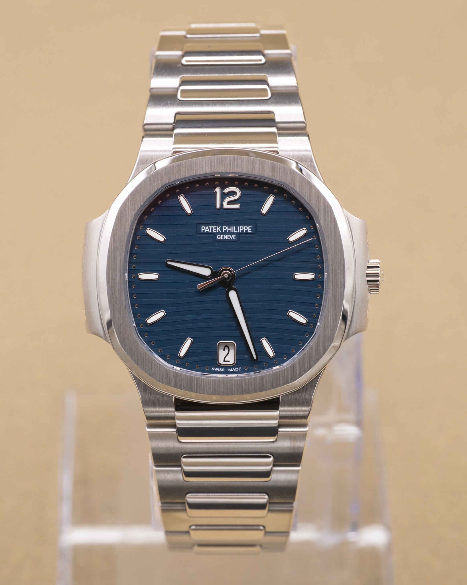 Patek Philippe Ladies Nautilus Blue Opaline Dial on Bracelet 7118/1A-001 Complete 2024