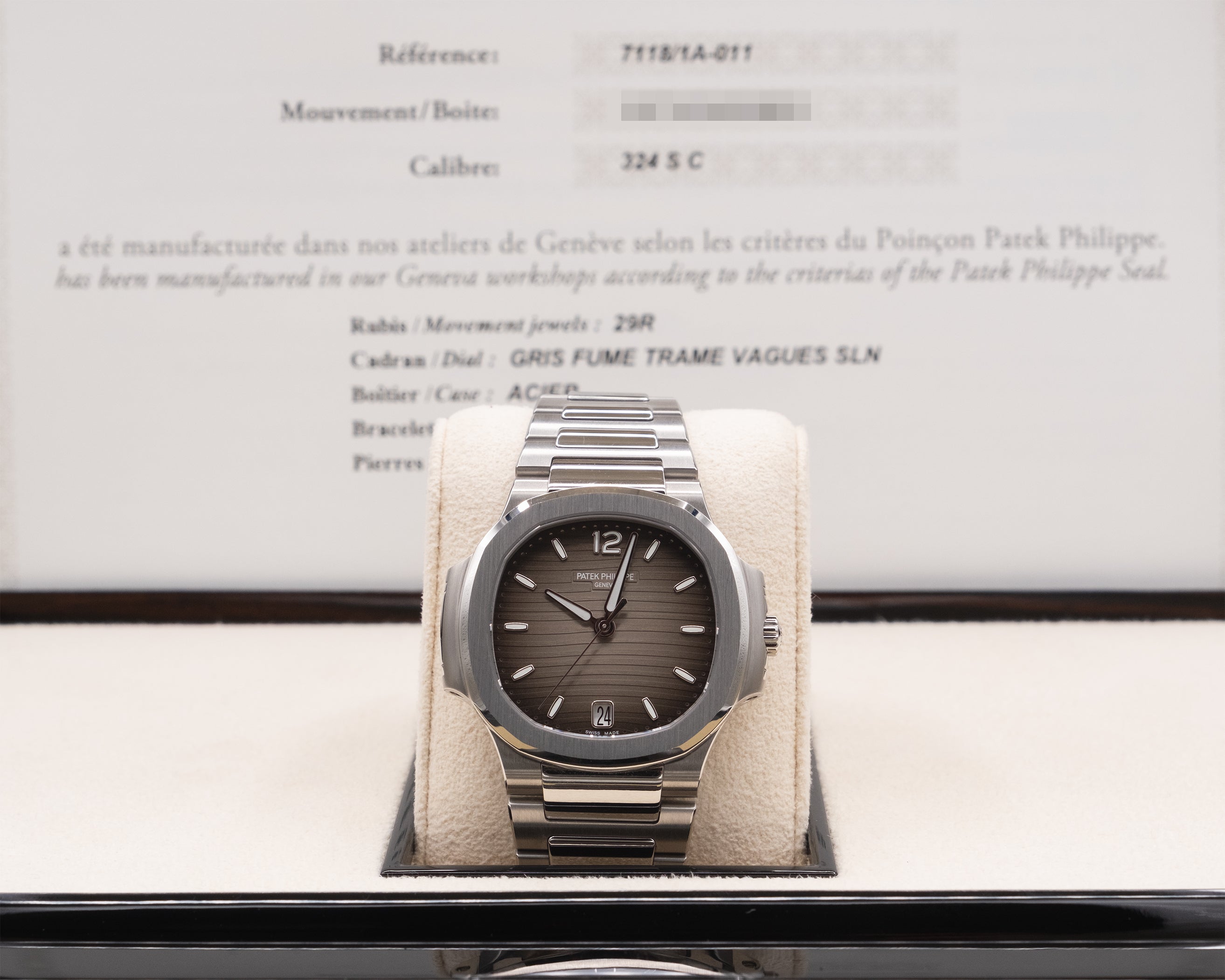 Patek Philippe Ladies Nautilus Smoke Gray Dial on Bracelet 7118/1A-011 Complete 2022