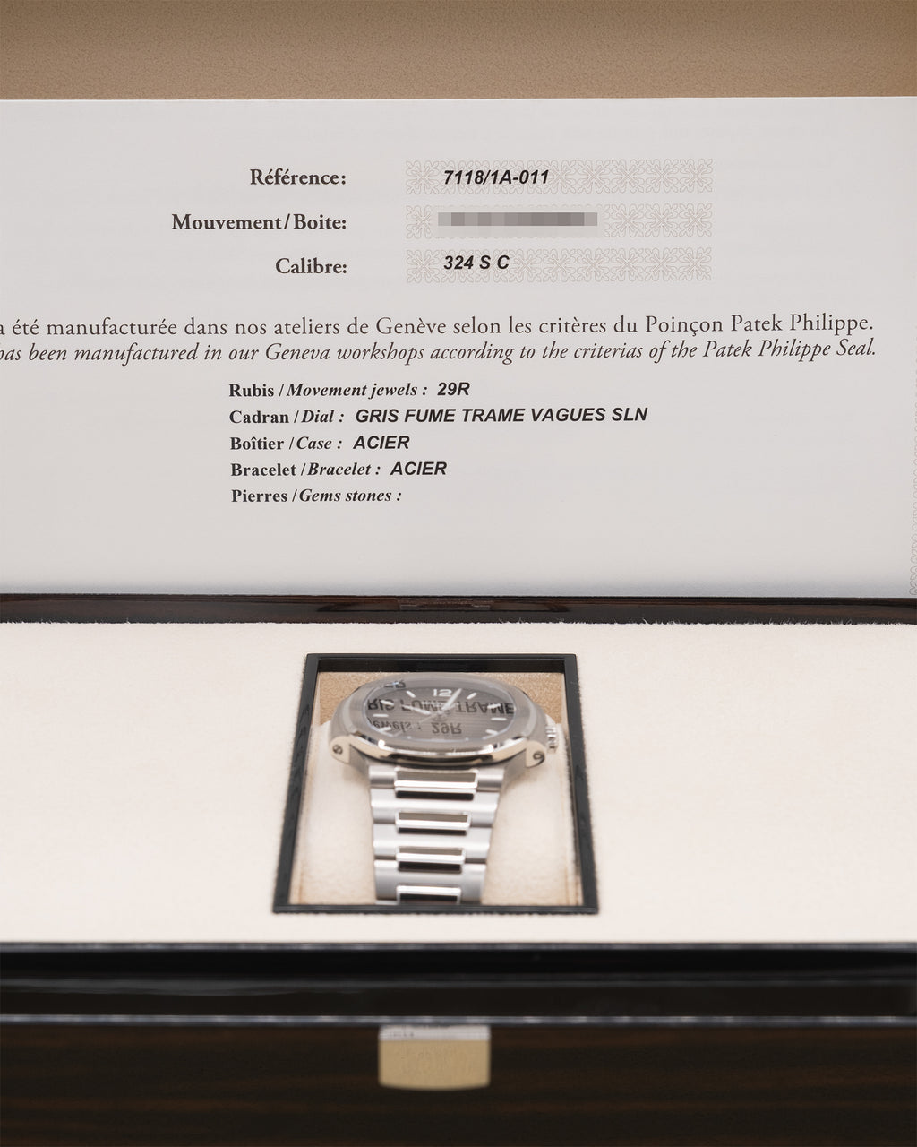 Patek Philippe Ladies Nautilus Smoke Gray Dial on Bracelet 7118/1A-011 Complete 2022