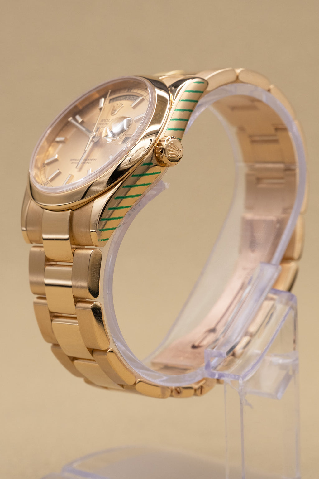Rolex Day-Date 36 Champagne Dial on President 118208 with Box