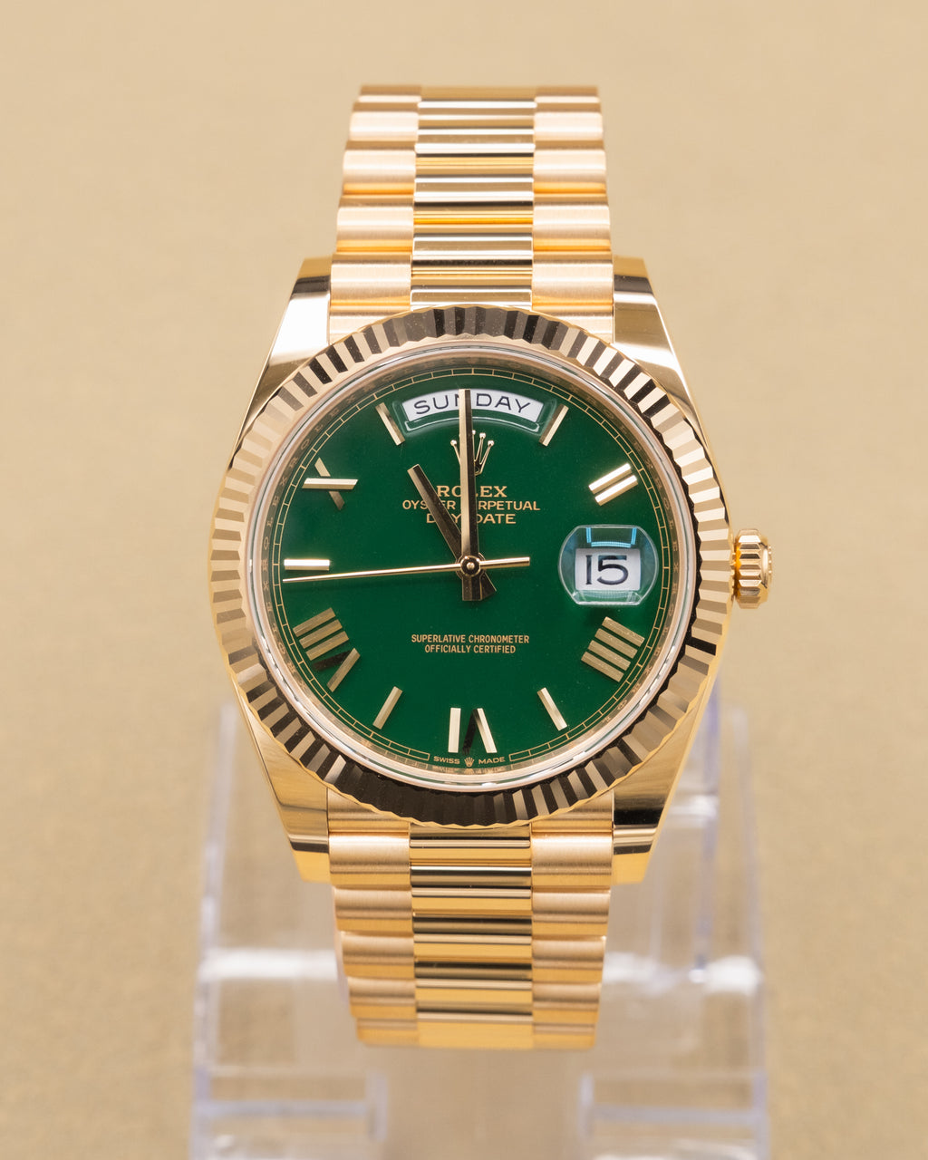 Rolex Day-Date 40 Green Roman Dial on President 228238 Complete 2026