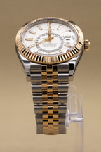 Rolex SkyDweller White Dial on Jubilee 326933 Complete 2021