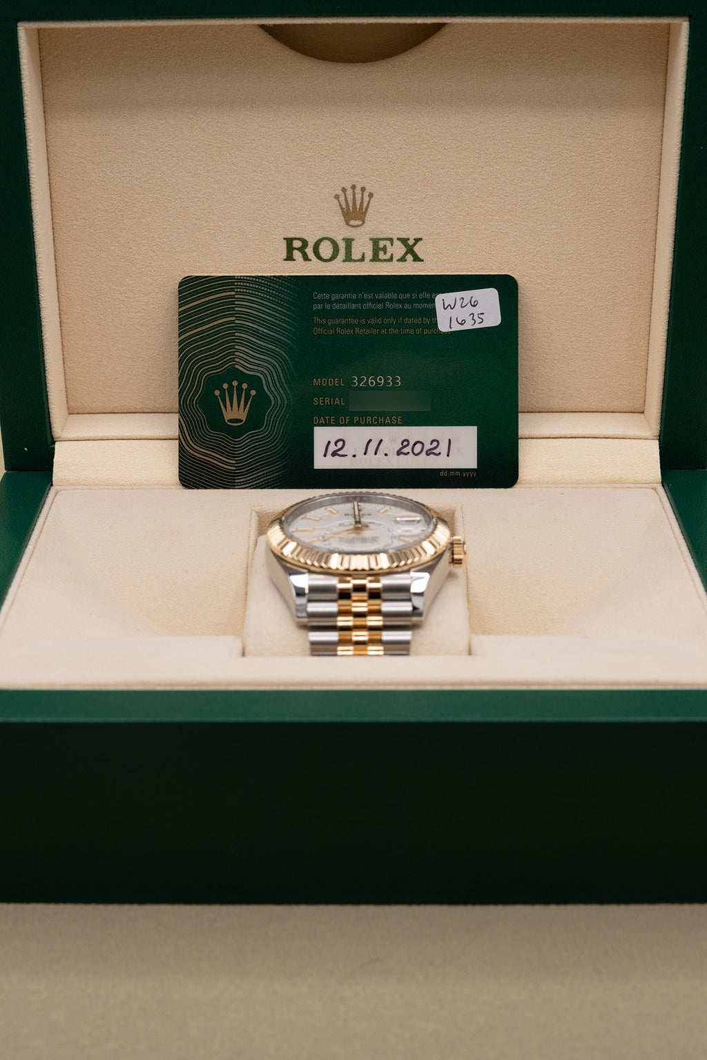 Rolex SkyDweller White Dial on Jubilee 326933 Complete 2021