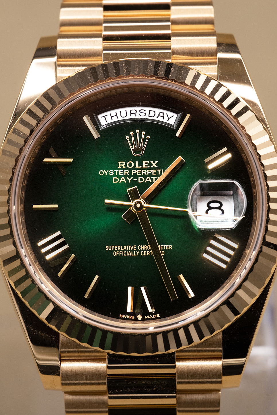 Rolex Day-Date 40 Green Ombre Roman Dial on President 228238 Complete 2026