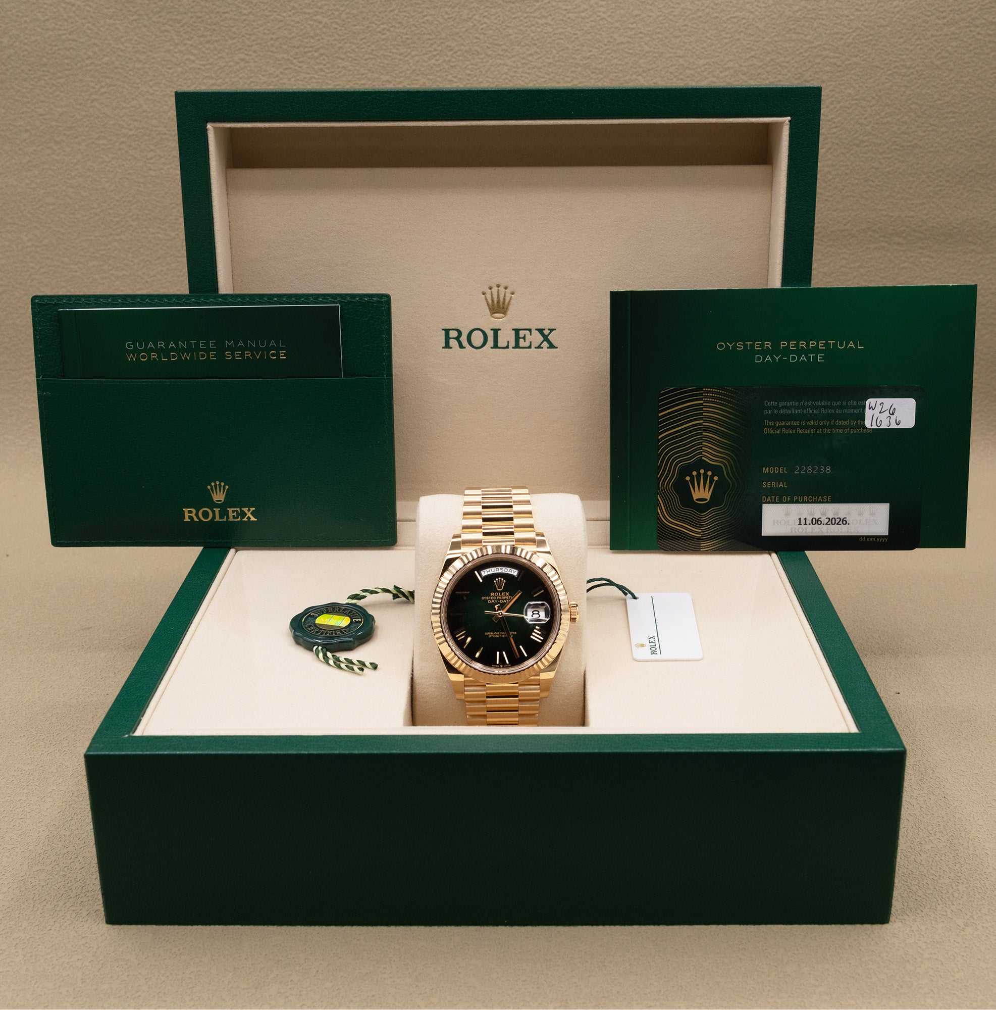 Rolex Day-Date 40 Green Ombre Roman Dial on President 228238 Complete 2026
