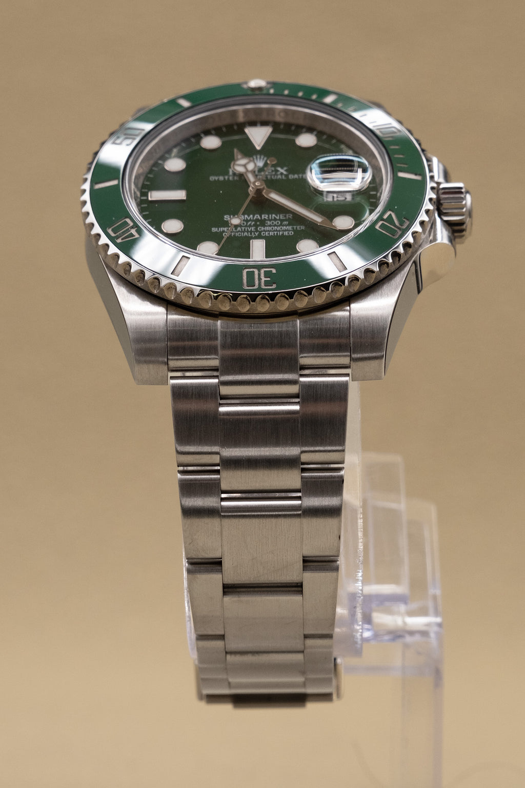 Rolex Submariner Hulk Green Dial on Oyster 116610LV Complete 2015