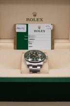 Rolex Submariner Hulk Green Dial on Oyster 116610LV Complete 2015