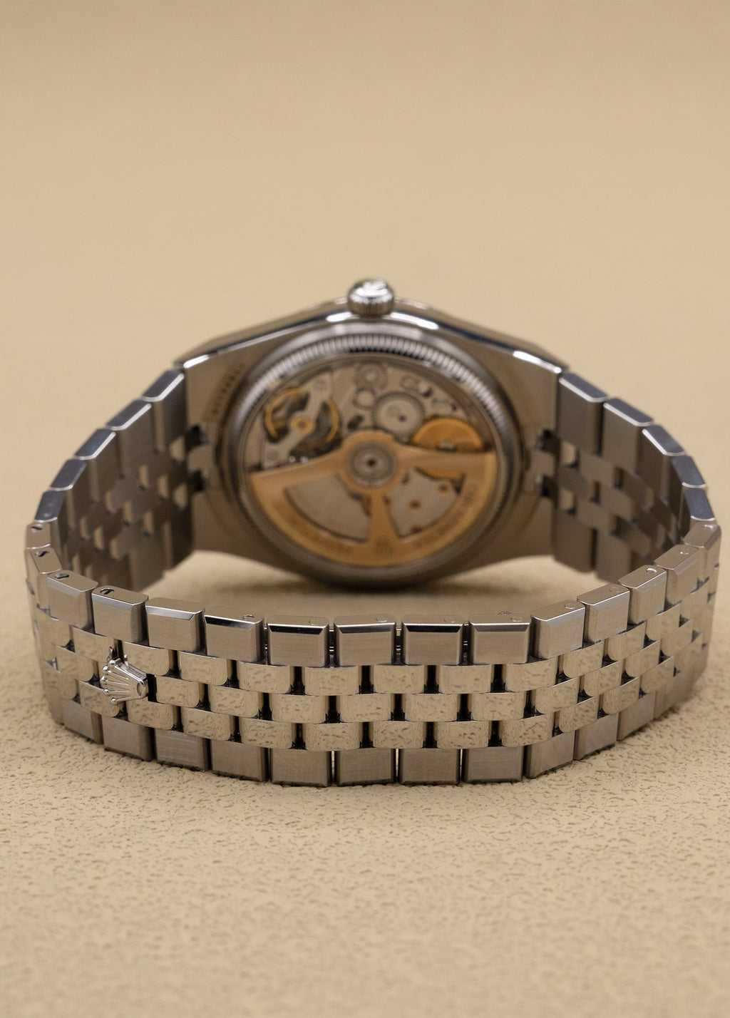 Rolex Land-Dweller 36 White Honeycomb Dial on Flat Jubilee 127234 Complete 2025