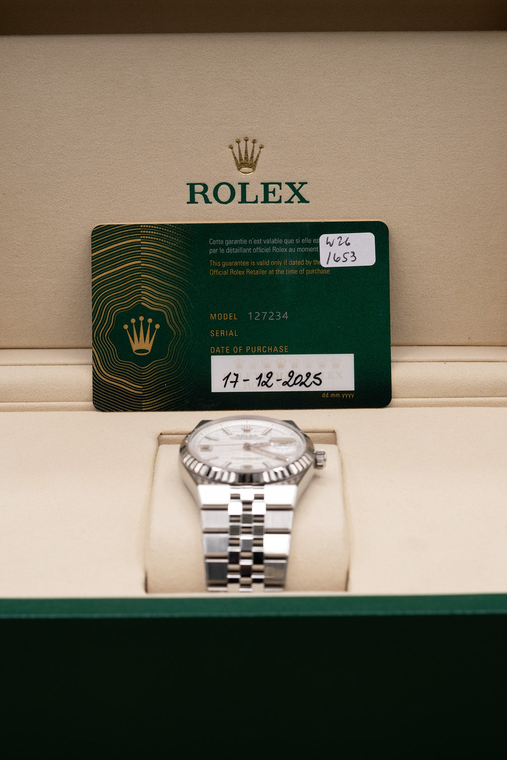 Rolex Land-Dweller 36 White Honeycomb Dial on Flat Jubilee 127234 Complete 2025