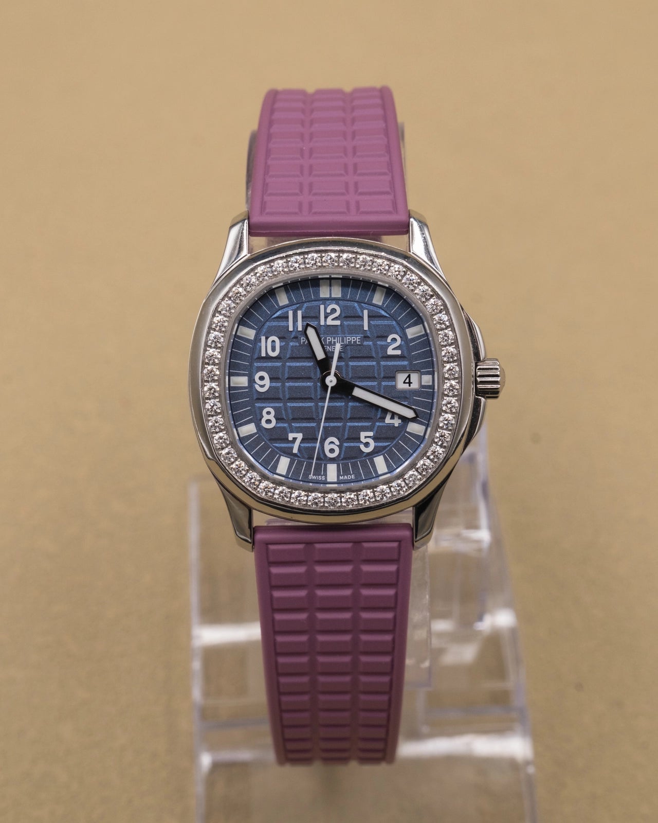 Patek Philippe Aquanaut Blue Dial on Purple Rubber 5067A-022 Papers 2014