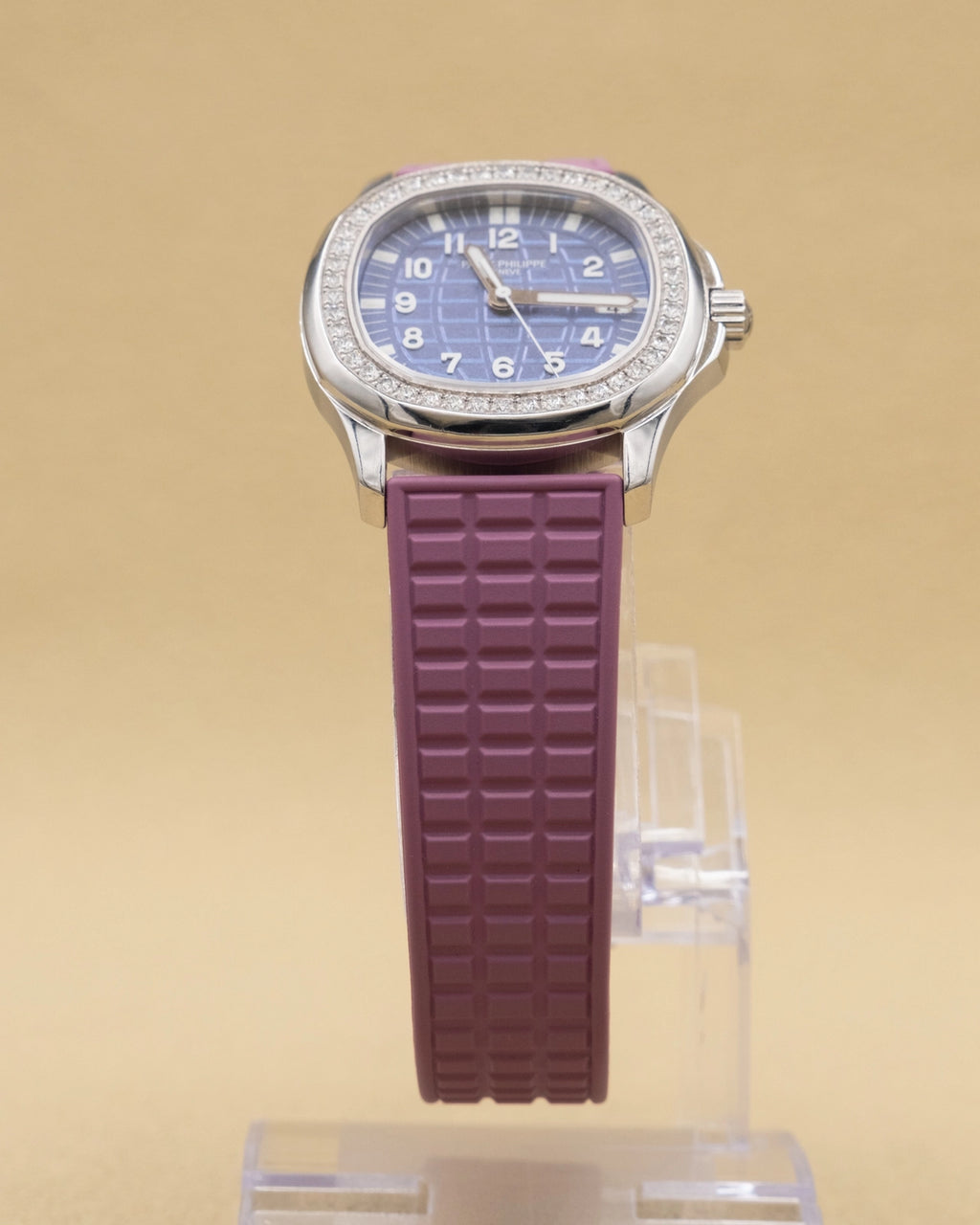 Patek Philippe Aquanaut Blue Dial on Purple Rubber 5067A-022 Papers 2014