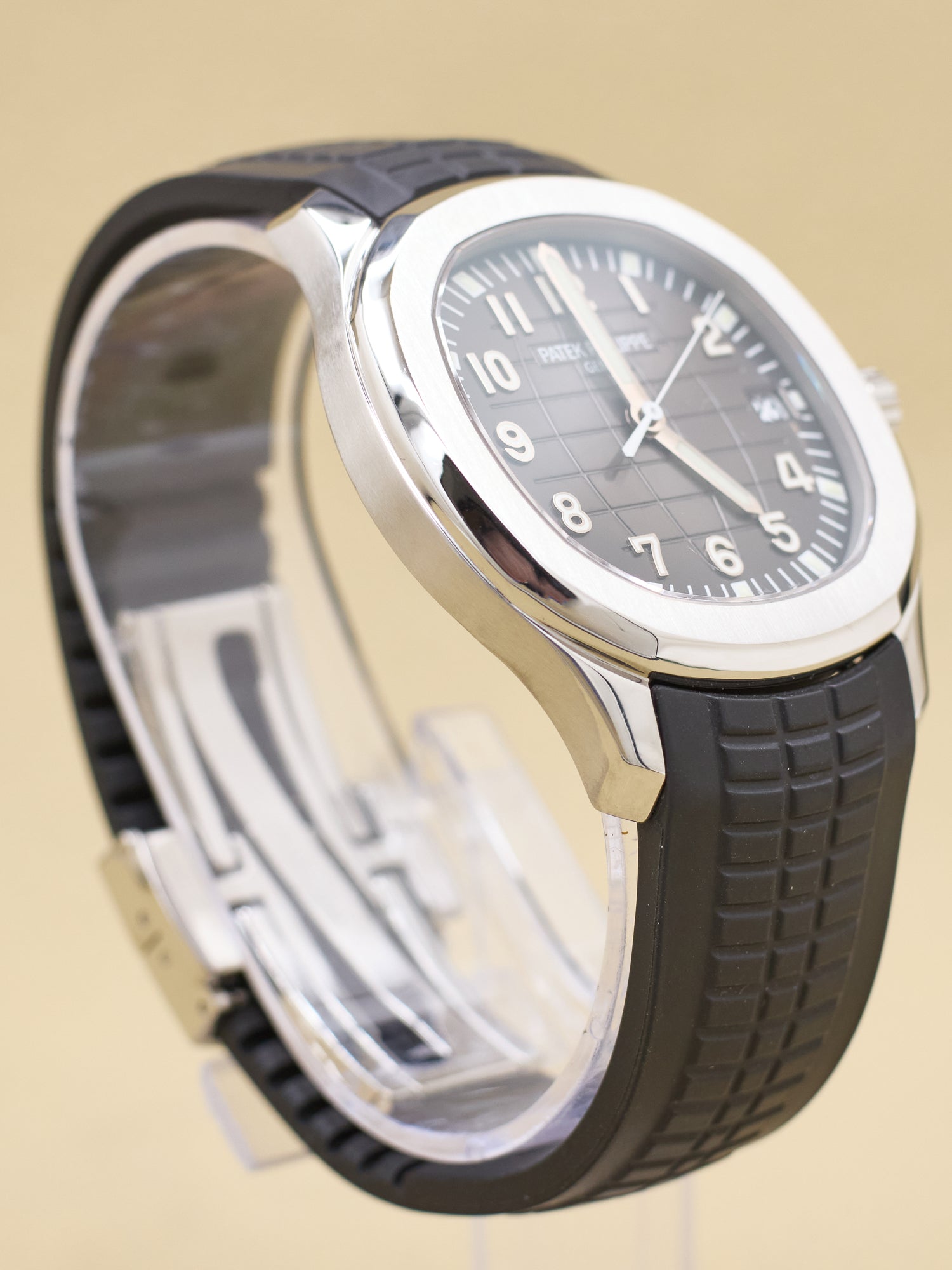 Patek Philippe Aquanaut Black Dial on Strap 5167A-001 Complete 2013