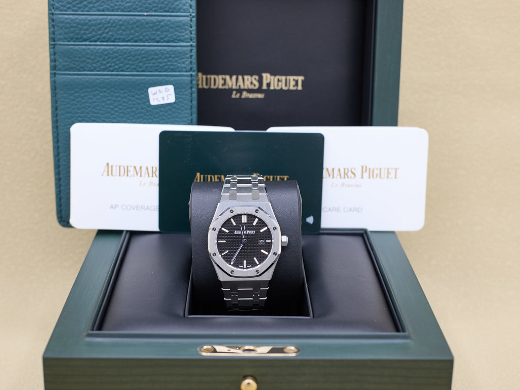 Audemars Piguet Royal Oak Quartz Ladies Black Dial on Bracelet 67650ST.OO.1261ST.01 Complete