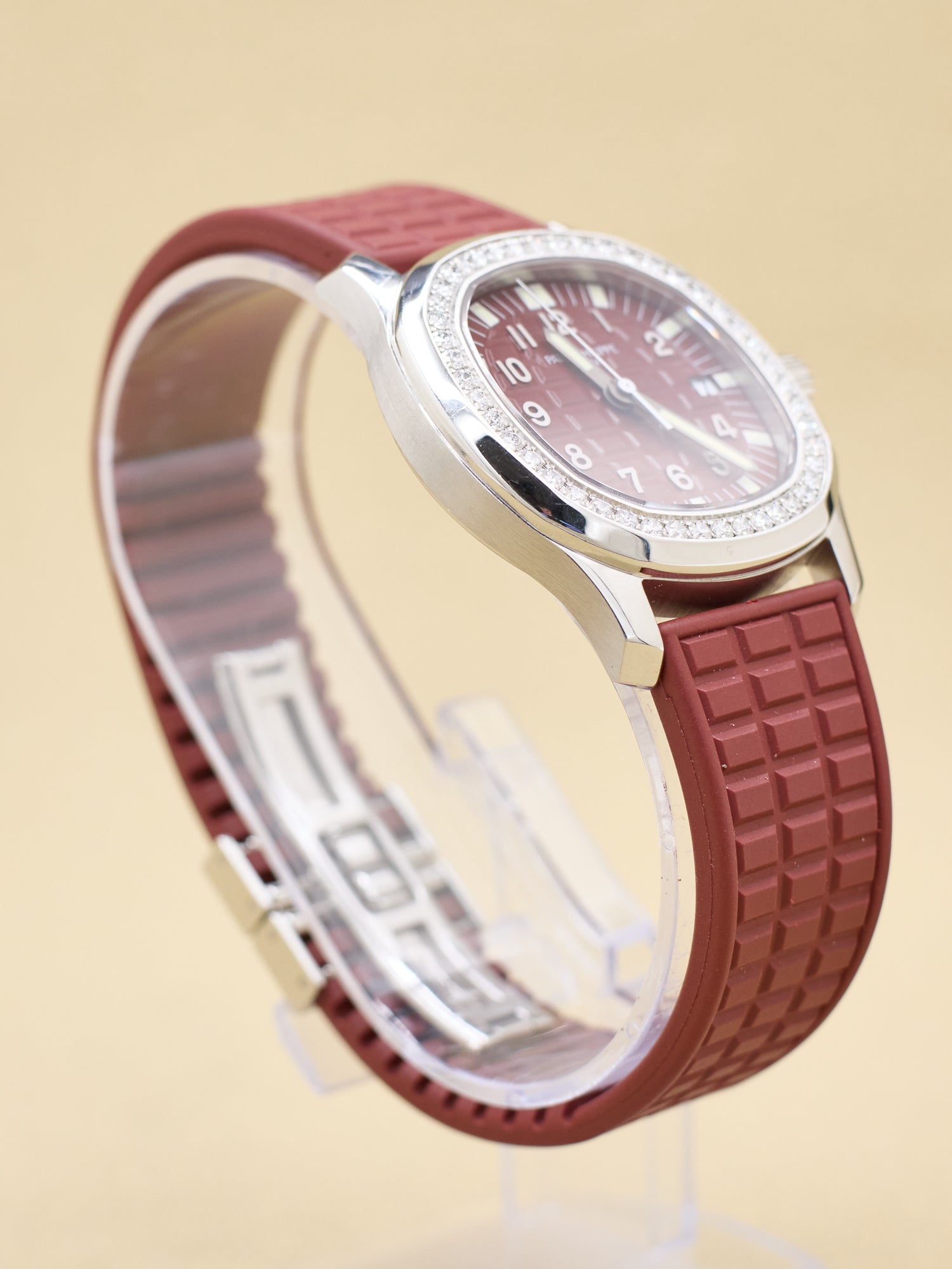 Patek Philippe Aquanat Red Dial on Red Strap 5067A-010 Papers 2007