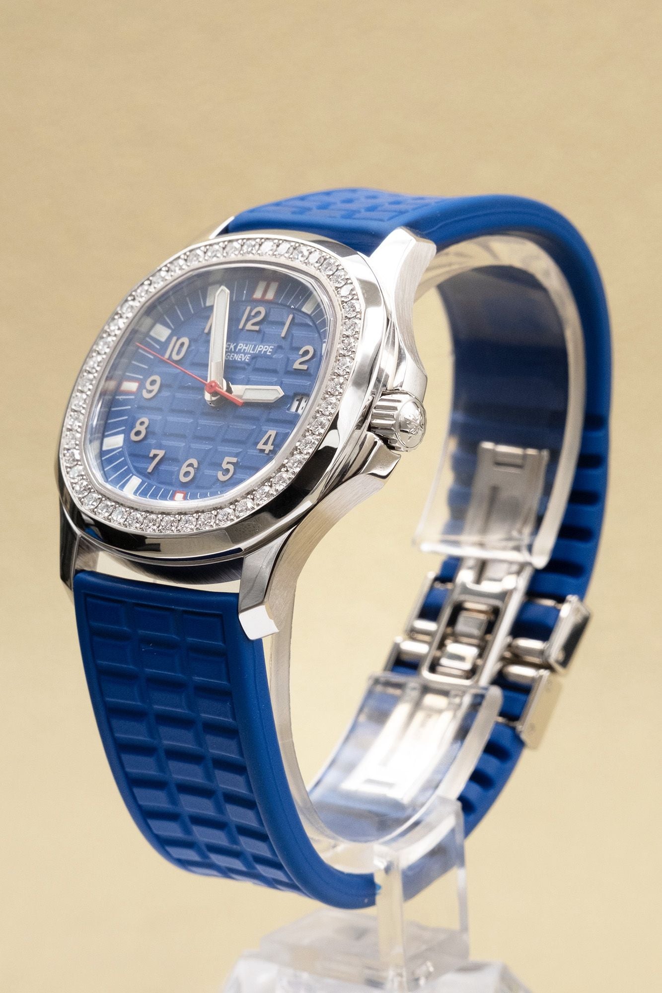Patek Philippe Aquanaut Blue Dial on Blur Rubber Strap 5067A-014 Papers 2005