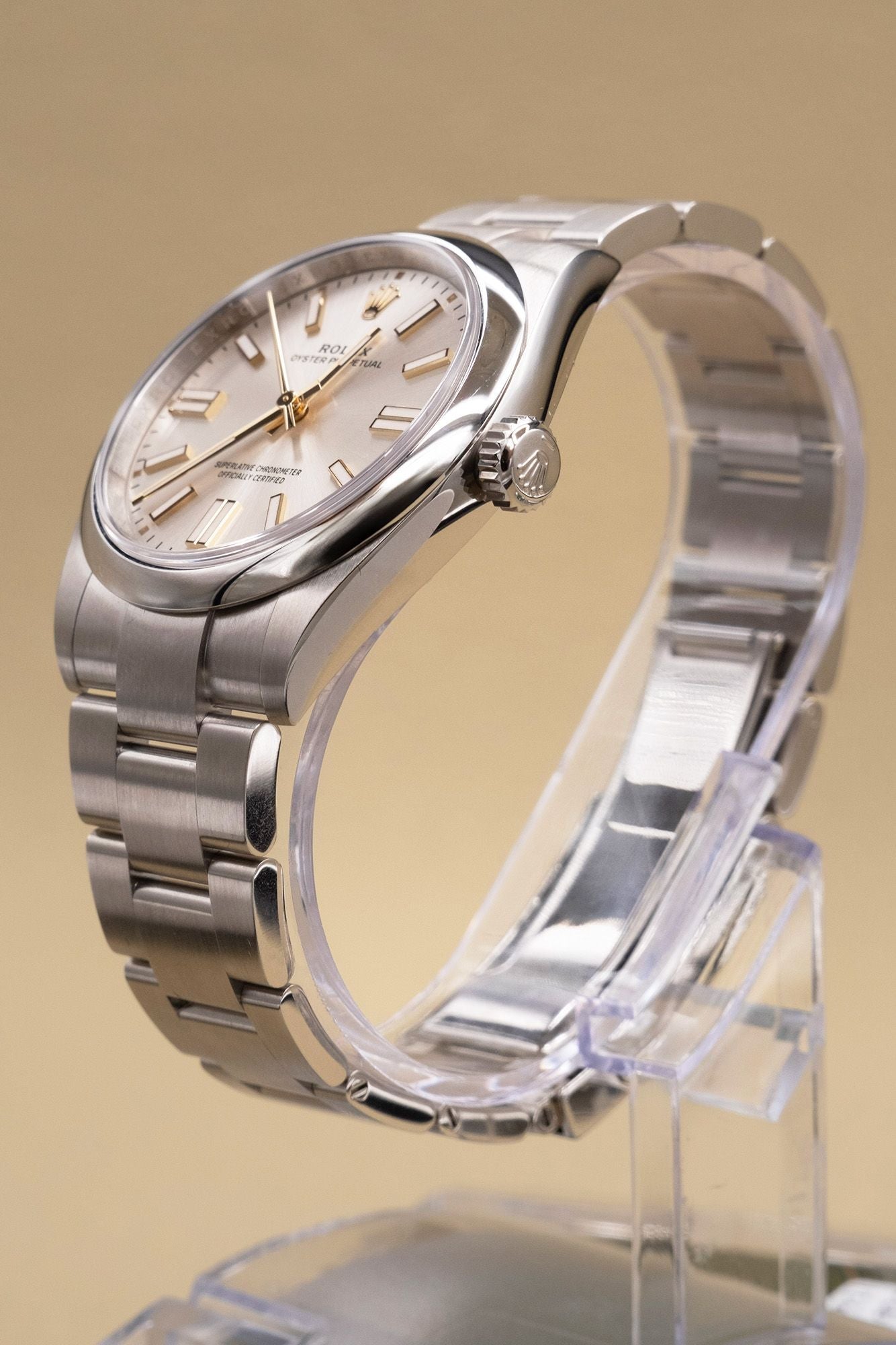 Rolex Oyster Perpetual 41 Silver Dial on Oyster 134300 Complete 2026
