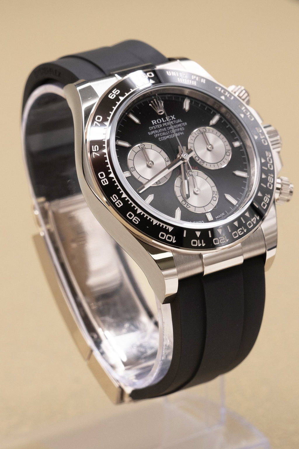 Rolex Daytona Black And Steel Index Dial on Oysterflex 126519LN Complete 2025
