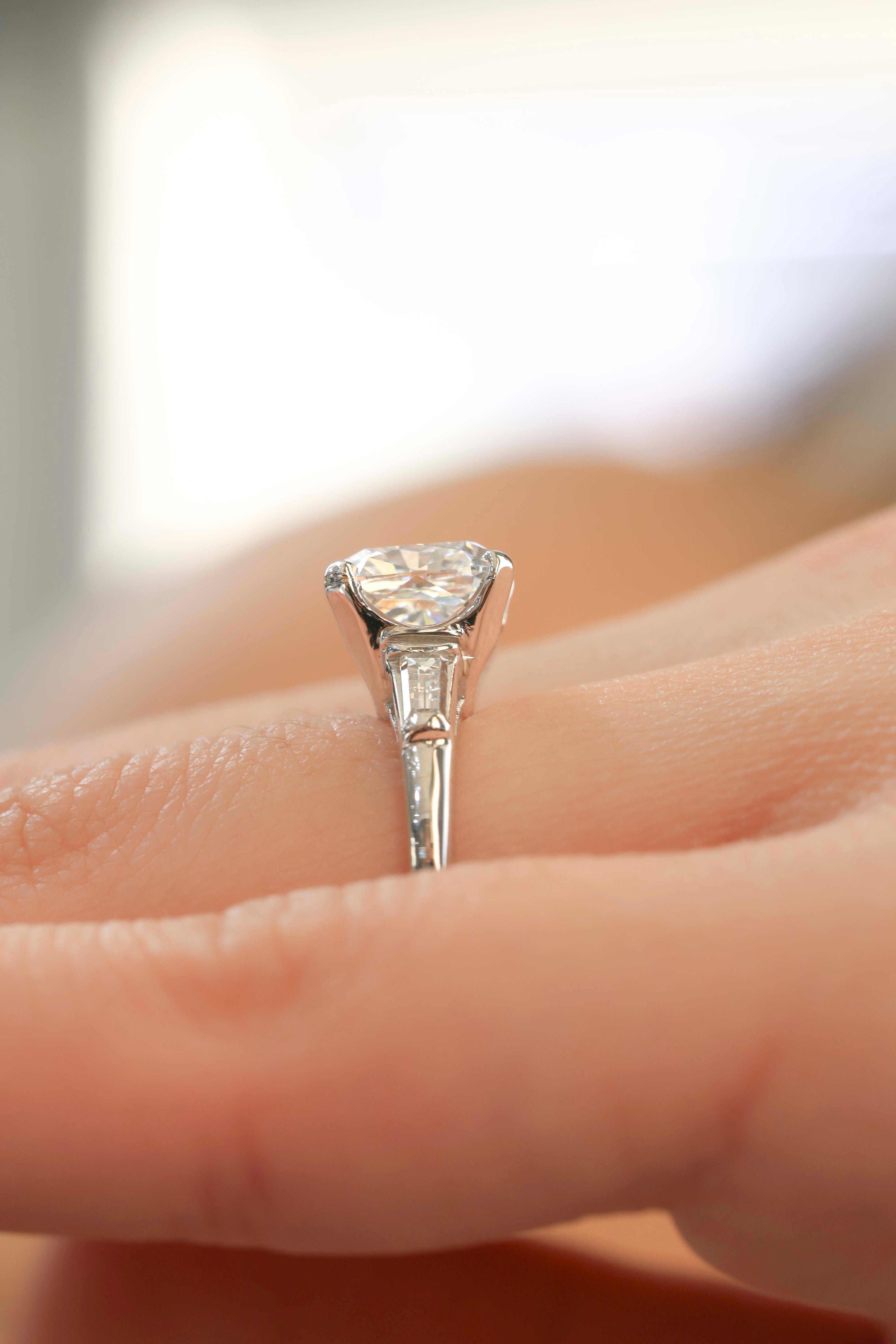 GIA Cushion Cut Natural Diamond Three Stone Platinum Ring 4.18ct R-334CU