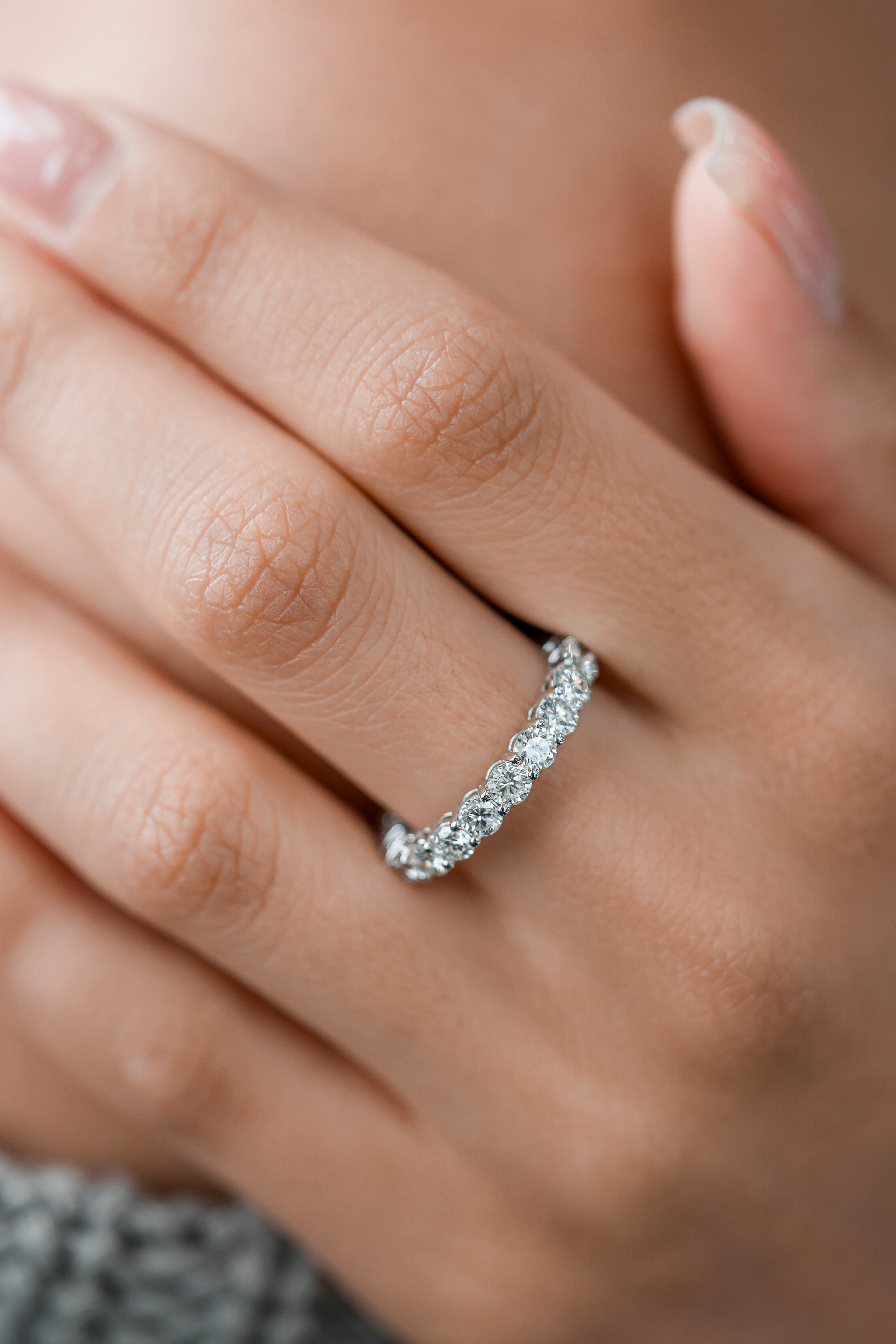 Round Natural Diamond Eternity Band 18KT White Gold 2.78ct R-278