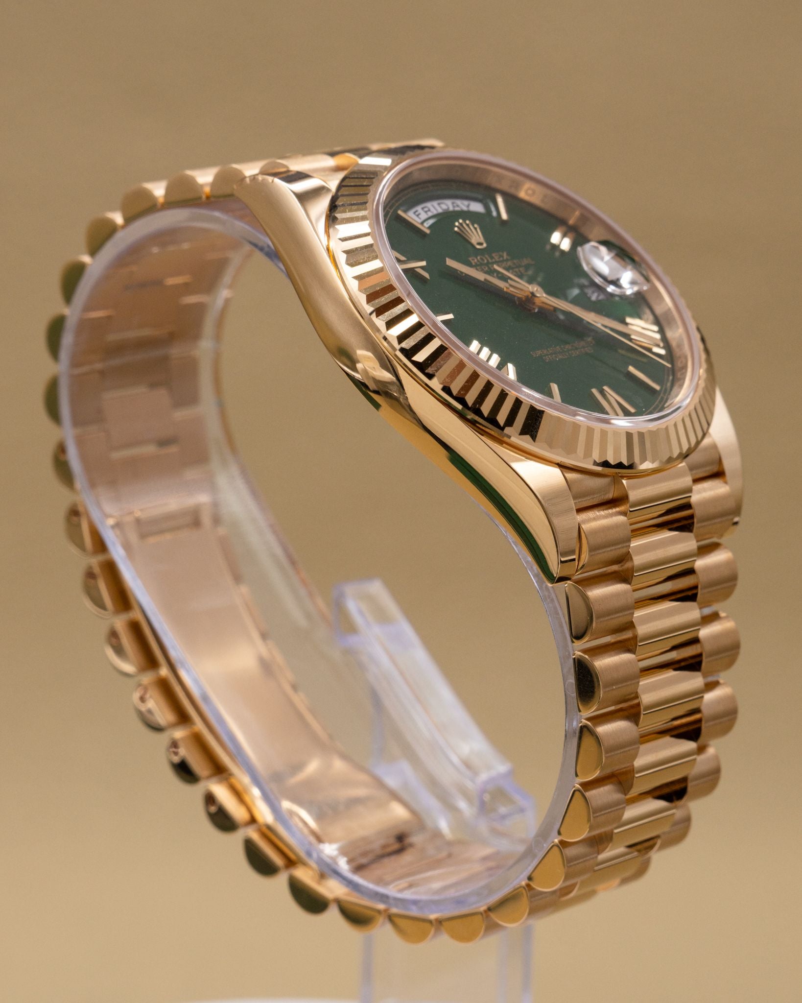 Rolex Day-Date 40 Green Roman Dial on President 228238 Complete 2026