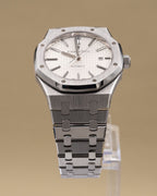 Audemars Piguet Royal Oak Selfwinding White Dial on Bracelet 15400ST.OO.1220ST.02 Complete 2014