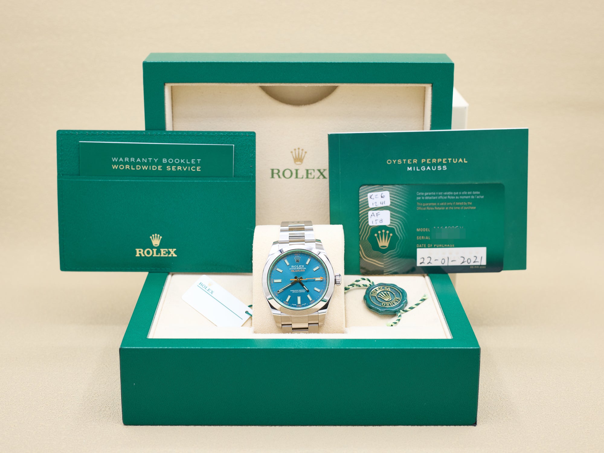 Rolex Milgauss Blue Dial on Oyster 116400GV Complete 2021