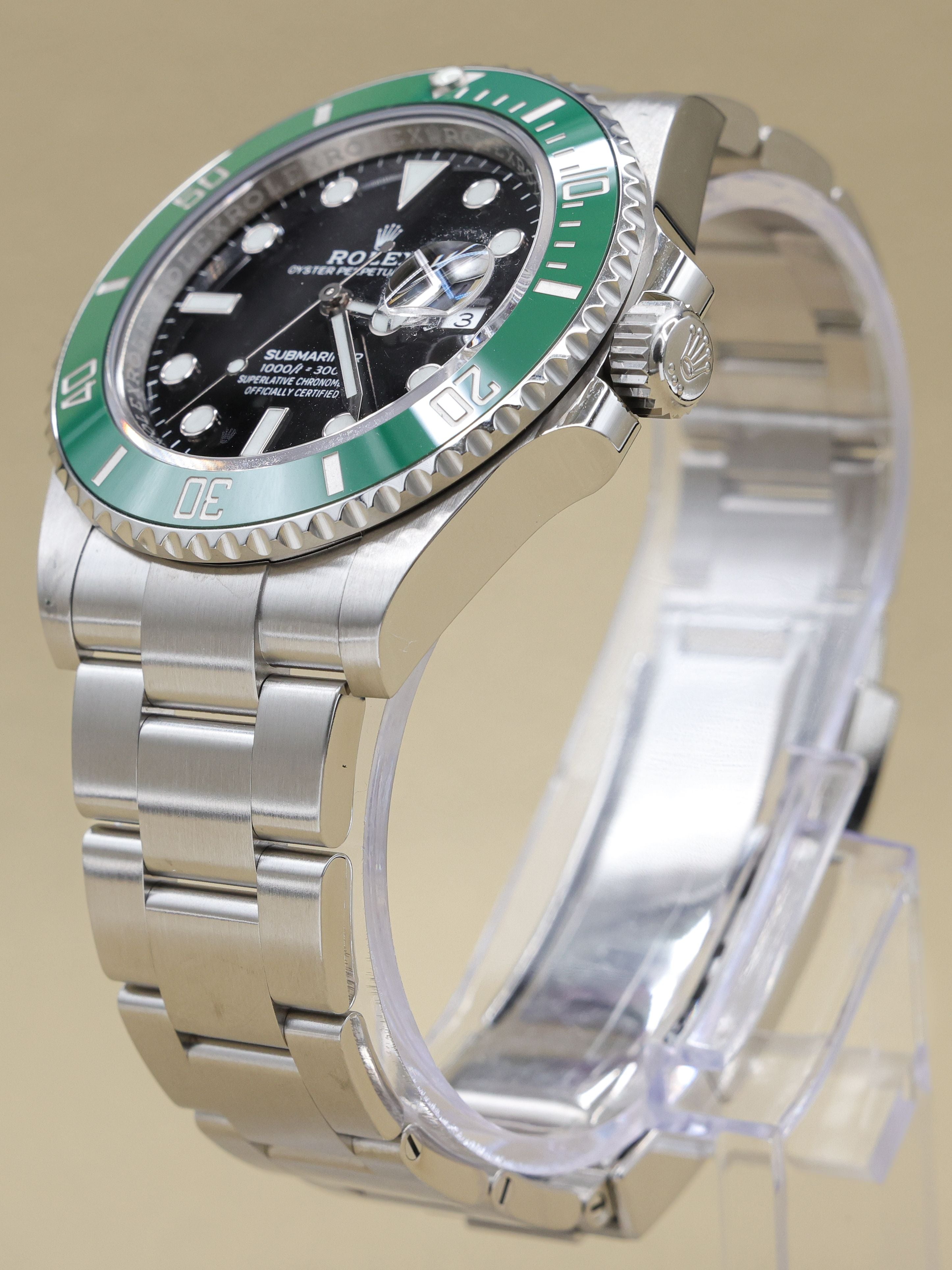 Rolex Submariner Black Dial on Oyster 126610LV Complete 2022