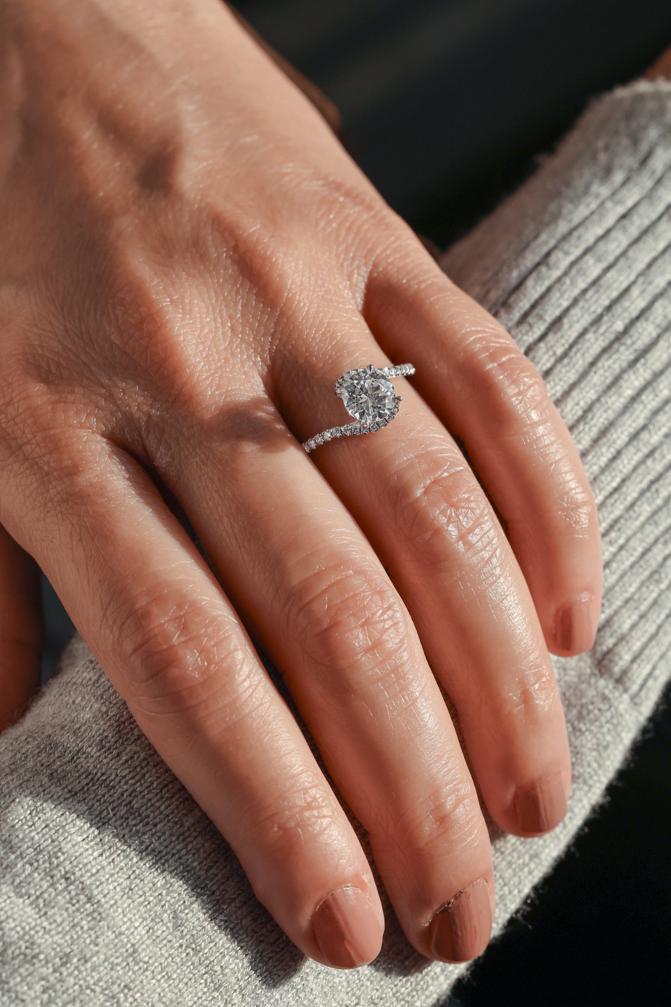 Round Diamond Pavé 14KT White Gold Engagement Ring 1.2ct R-RW005