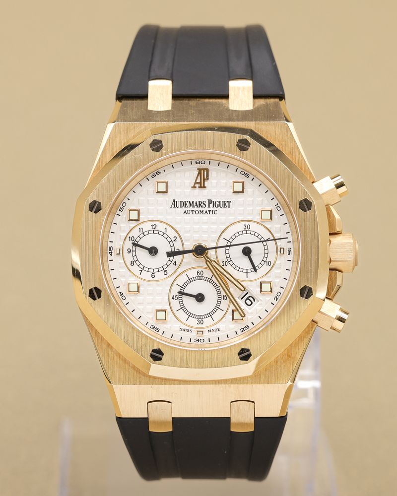 Audemars Piguet Royal Oak Chronograph Silver Dial on Leather Strap 26022BA.OO.D088CR.01