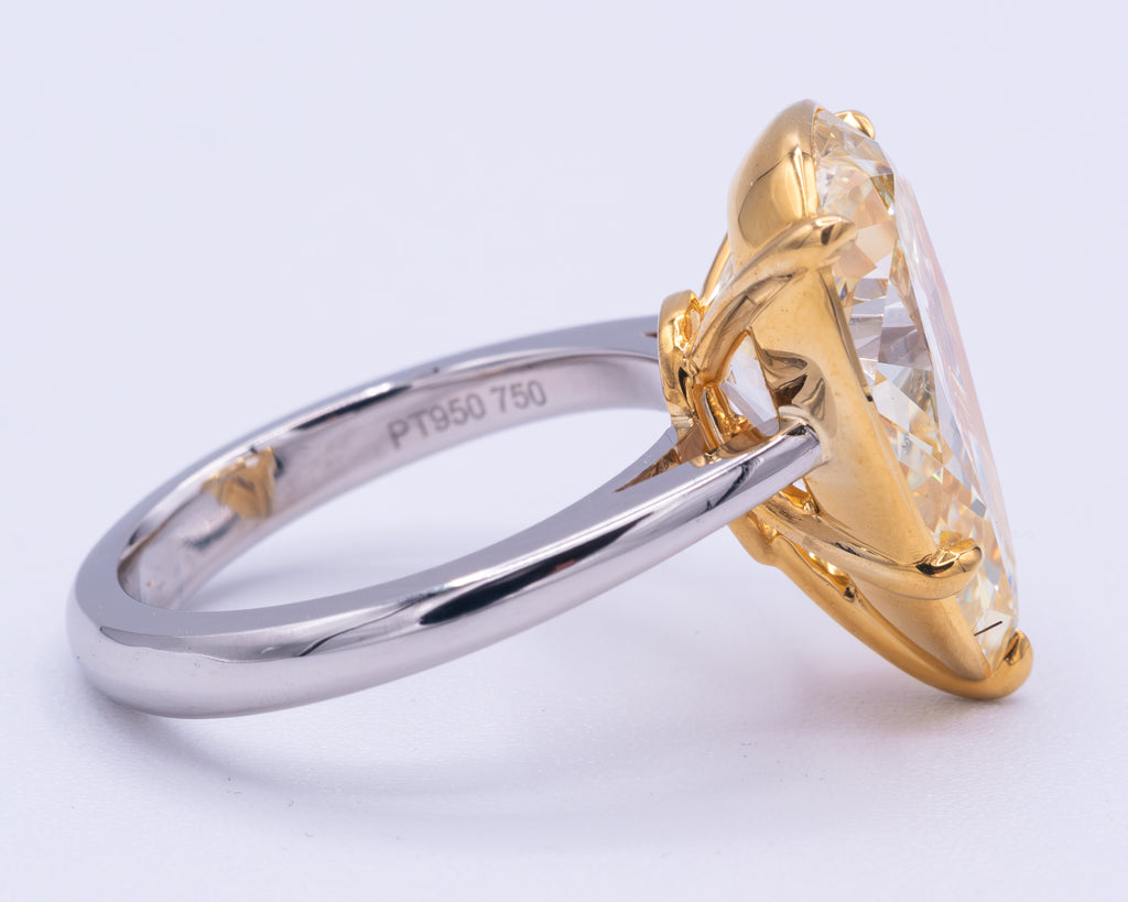 White Gold Engagement Ring 7.29 cts.