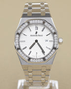 Audemars Piguet Royal Oak Quartz Ladies Silver Dial on Bracelet 67651ST.ZZ.1261ST.01 2015