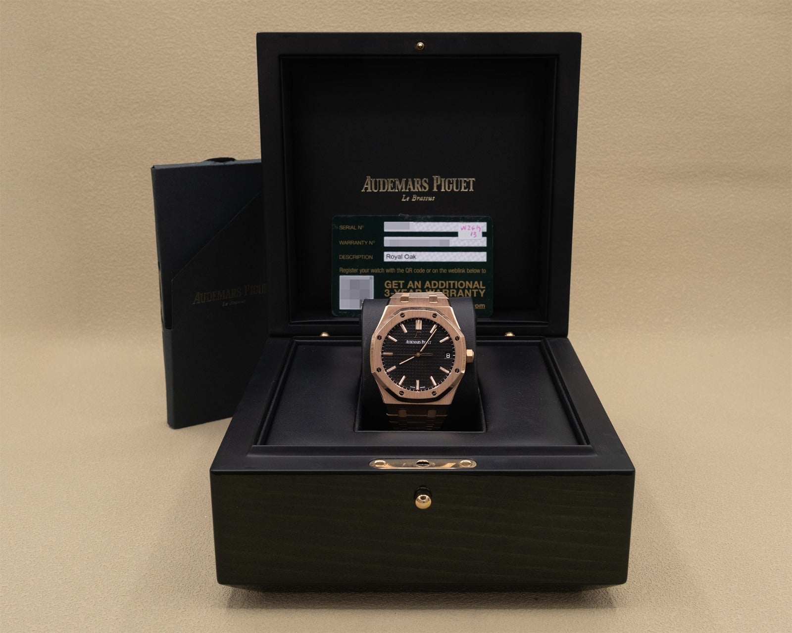 Audemars Piguet Royal Oak Selfwinding Black Dial on Bracelet 15500OR.OO.1220OR.01 Complete 2020