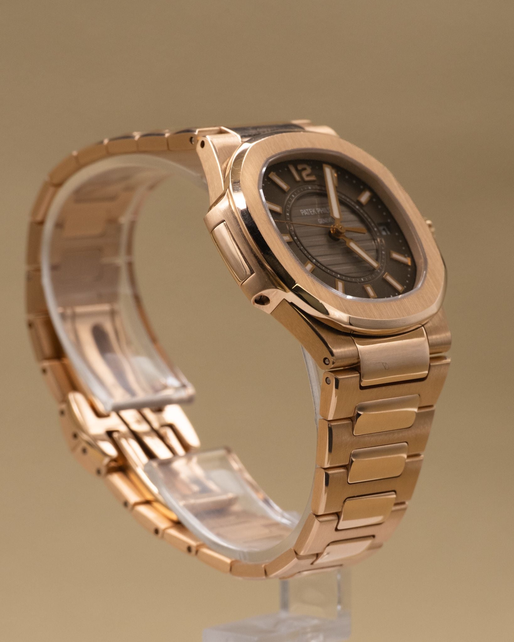 Patek Phillippe Nautilus Smoke Brown Dial on Rose Gold 7011/1R-010 Papers 2009