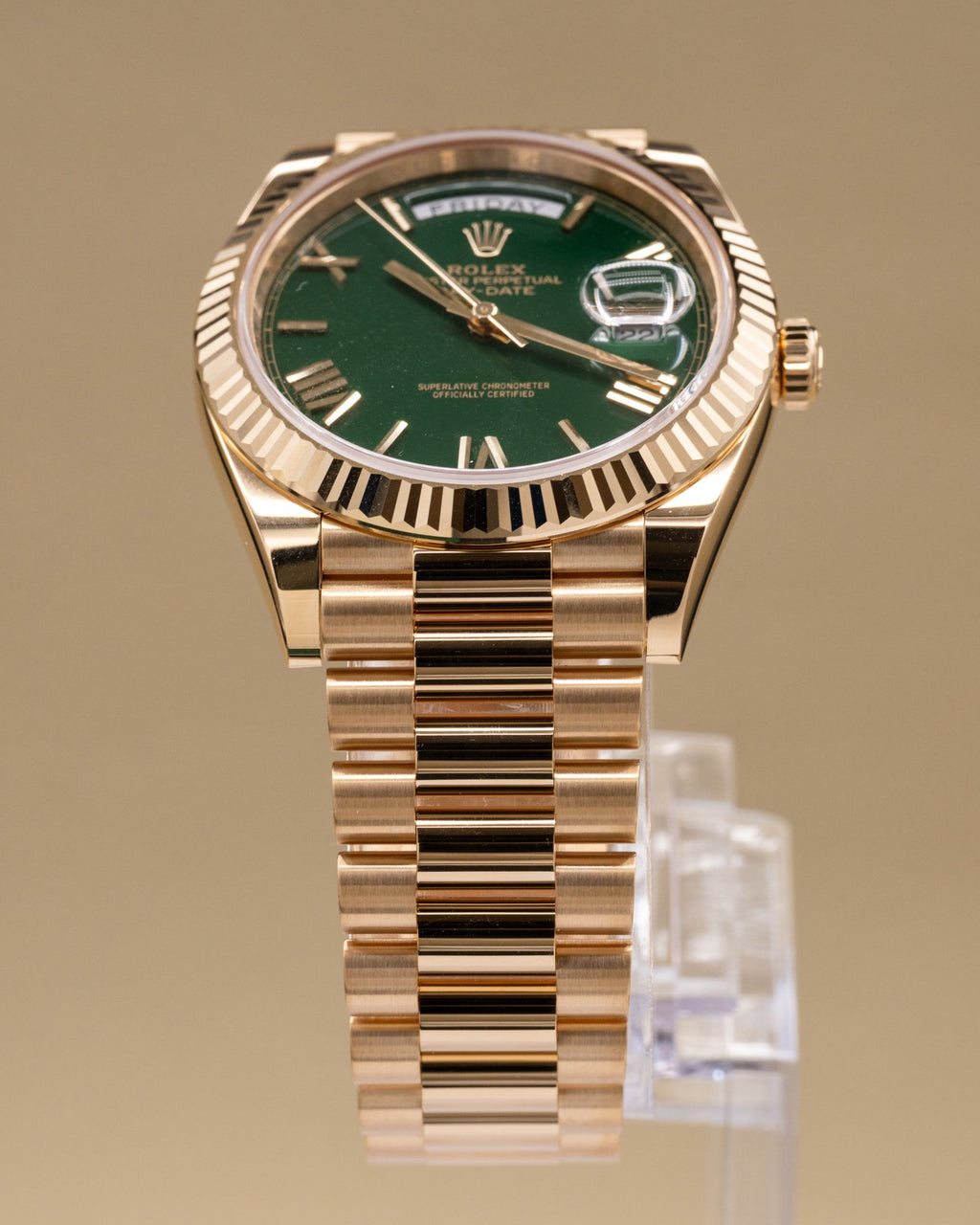 Rolex Day-Date 40 Green Roman Dial on President 228238 Complete 2026
