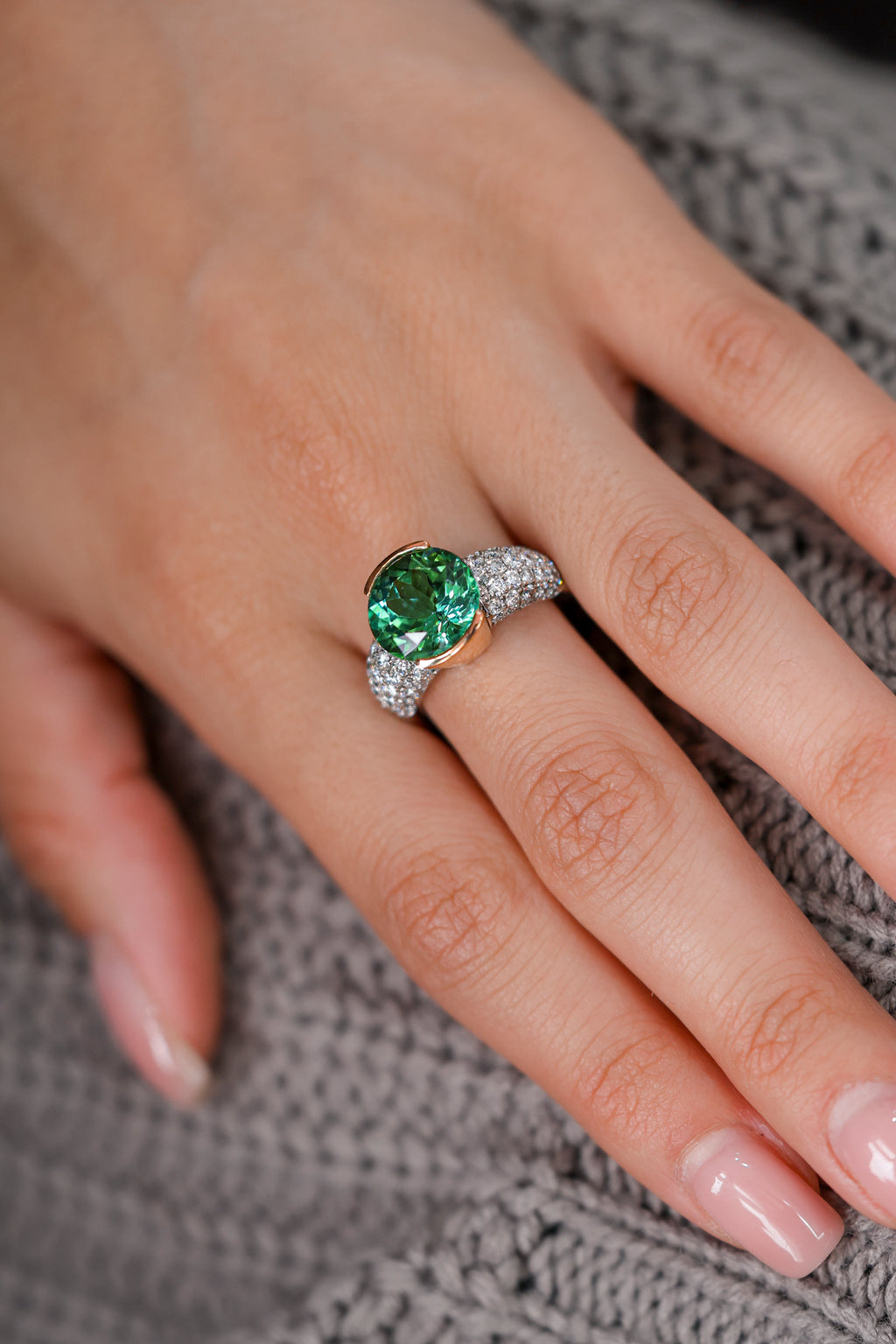 Emerald & Diamond 18KT White Gold Pavé Cocktail Ring 4.85ct R-185EM