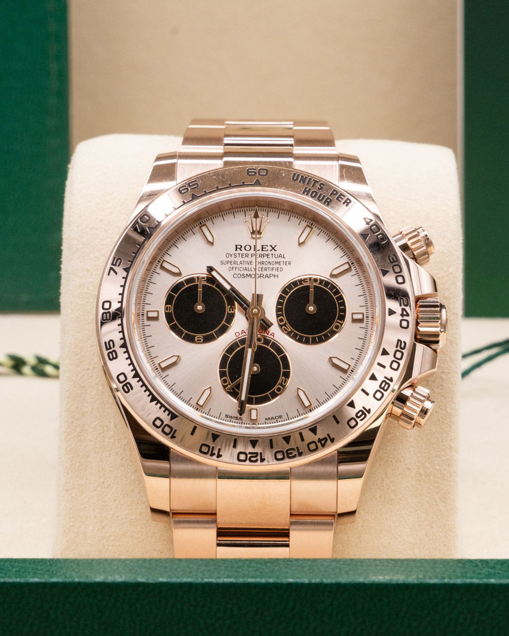 Rolex Daytona Sundust And Black Index Dial on Oyster 126505 Complete 2026